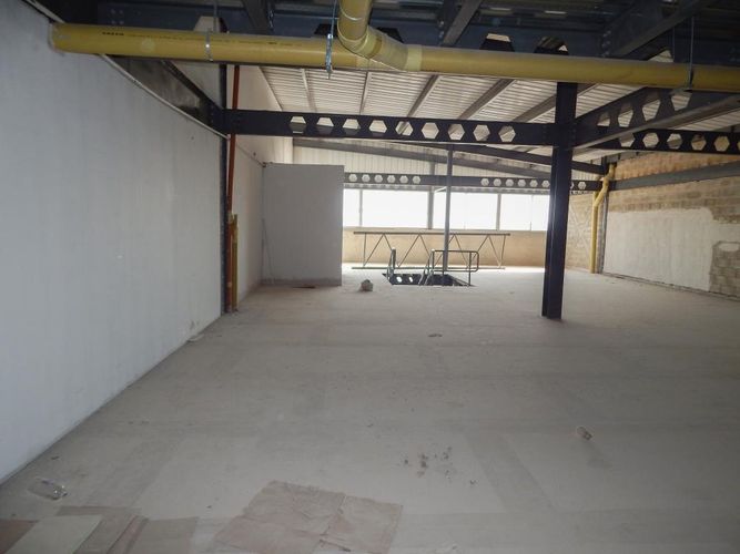 Bodega en arriendo en Cordialidad, Barranquilla, 1313 m² · foto 3 de 24