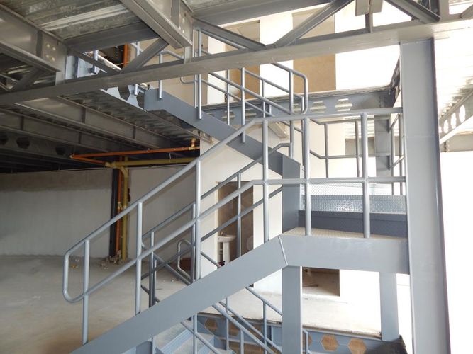 Bodega en arriendo en Cordialidad, Barranquilla, 1313 m² · foto 9 de 24