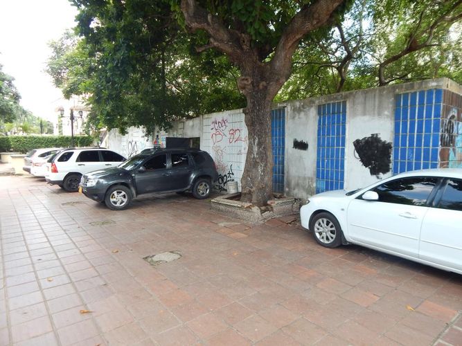 Lote en venta en El Prado, Barranquilla, 881 m² · foto 3 de 3