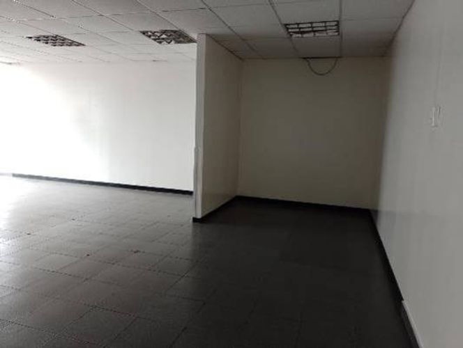 Local en arriendo en San Roque, Barranquilla, 43 m² · foto 2 de 3