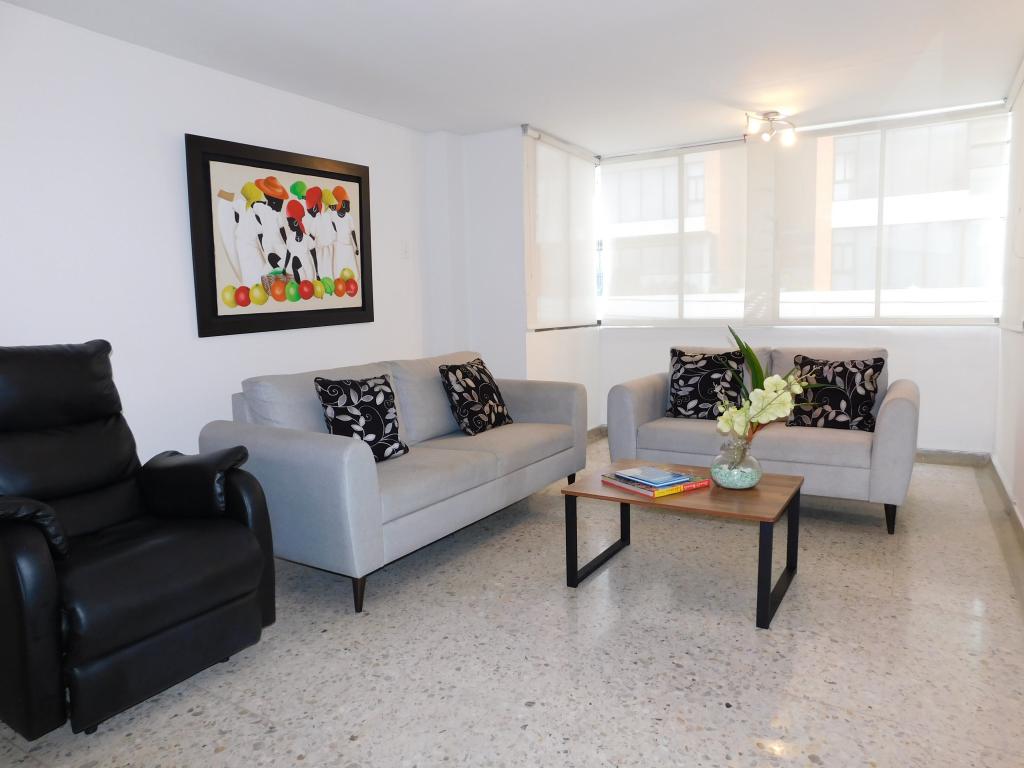 Apartamento en arriendo en El Golf, Barranquilla · foto 4 de 18