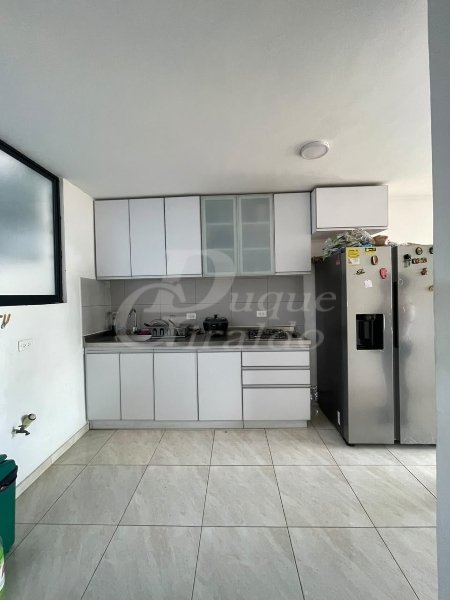 Apartamento en venta en Los Angeles, Medellín · foto 5 de 24