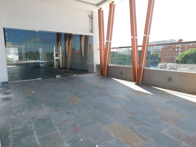 Local en arriendo en El Poblado, Barranquilla, 215 m² · foto 7 de 12