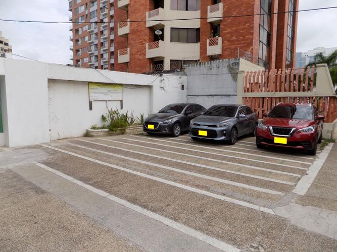Lote en arriendo en Altos Del Prado, Barranquilla, 300 m² · foto 4 de 4