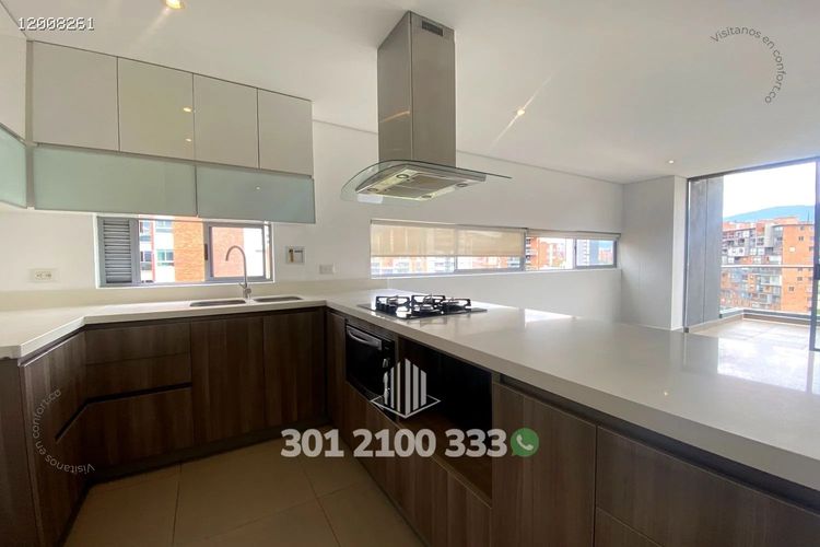 Apartamento de 3 alcobas en arriendo en Santa Maria De Los Angeles, Medellín, 105 m² · foto 9 de 24