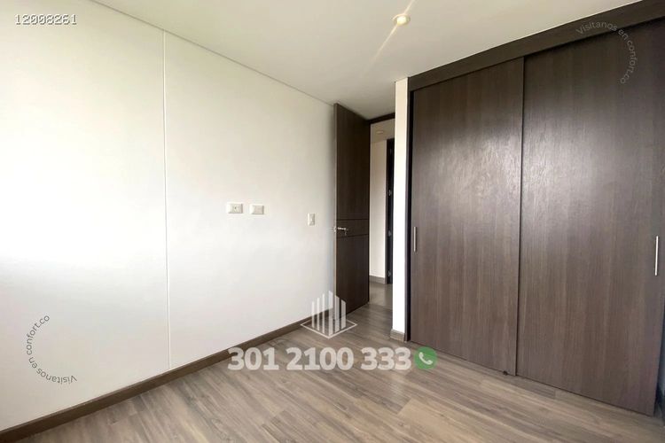 Apartamento de 3 alcobas en arriendo en Santa Maria De Los Angeles, Medellín, 105 m² · foto 11 de 24