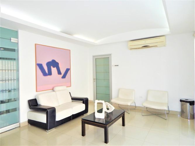 Casa de 15 alcobas en venta en El Prado, Barranquilla, 424 m² · foto 2 de 24