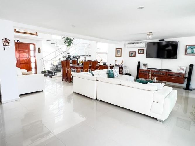 Casa de 4 alcobas en venta en Salgar, Puerto Colombia, 392 m² · foto 2 de 19