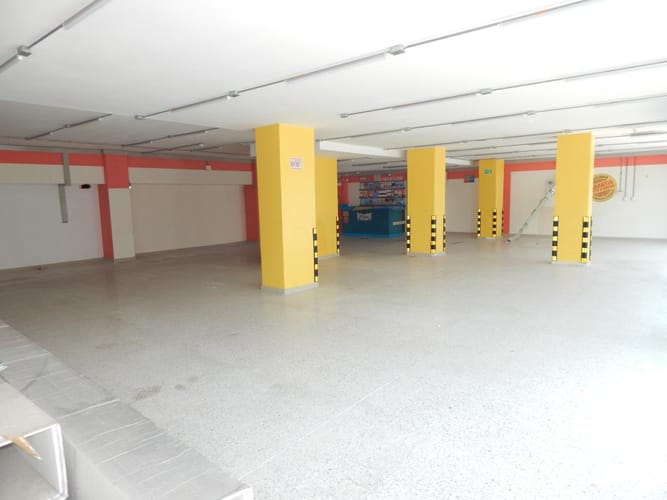 Local en arriendo en La Ceiba, Barranquilla, 327 m² · foto 3 de 14