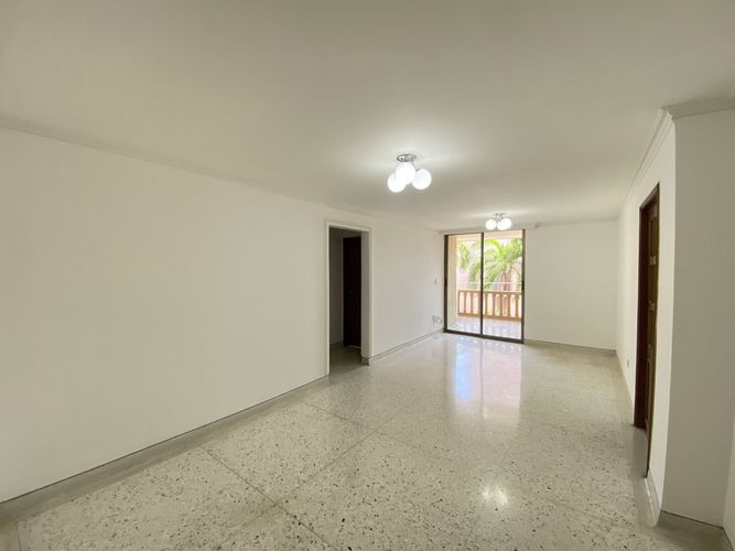 Apartamento de 2 alcobas en arriendo en Conjunto Residencial El Encanto, Barranquilla, 85 m² · foto 2 de 24