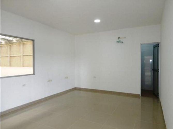 Bodega en venta en Santa Ana, Barranquilla · foto 2 de 24