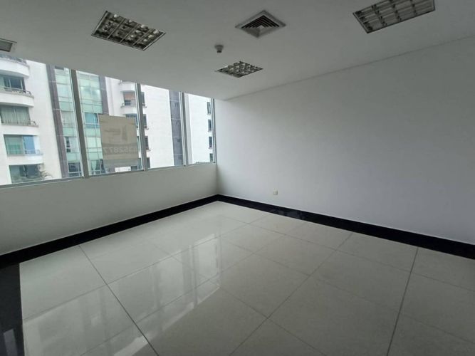 Oficina en arriendo en Mejoras Publicas, Bucaramanga, 72 m² · foto 5 de 10