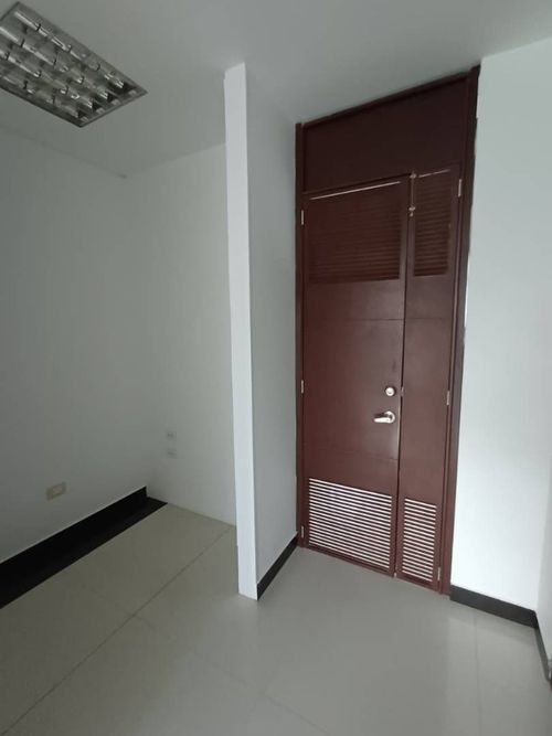 Oficina en arriendo en Mejoras Publicas, Bucaramanga, 72 m² · foto 7 de 10