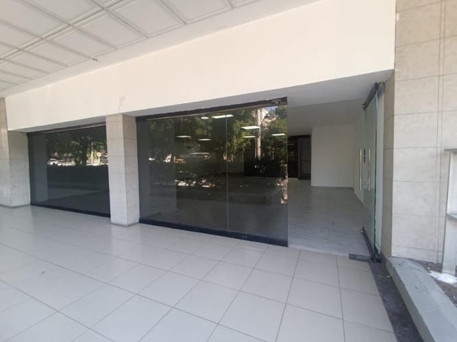 Local en arriendo en El Prado, Barranquilla, 96 m² · foto 2 de 9