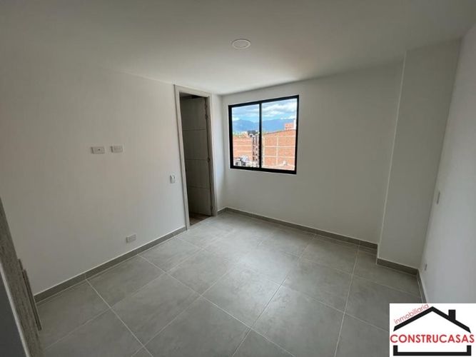 Apartamento de 3 alcobas en venta en La Castellana, Medellín, 116 m² · foto 10 de 17