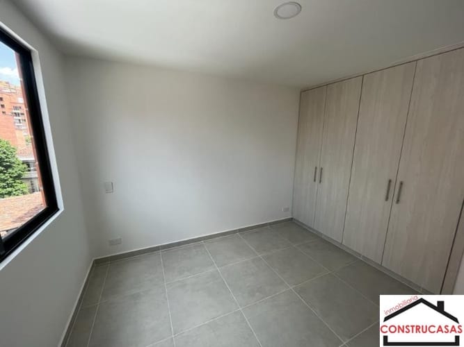 Apartamento de 3 alcobas en venta en La Castellana, Medellín, 116 m² · foto 12 de 17