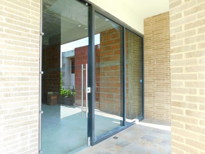 Local en arriendo en Altos De Riomar, Barranquilla, 54 m² · foto 2 de 10