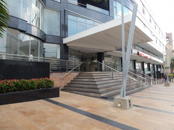 Local en arriendo en Buenavista, Barranquilla, 1100 m² · foto 3 de 4
