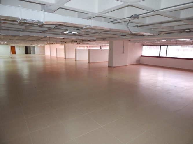 Oficina en arriendo en El Prado, Barranquilla, 915 m² · foto 3 de 24
