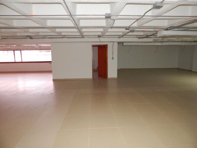 Oficina en arriendo en El Prado, Barranquilla, 915 m² · foto 4 de 24