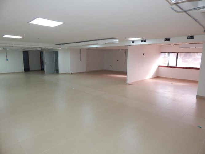 Oficina en arriendo en El Prado, Barranquilla, 915 m² · foto 12 de 24