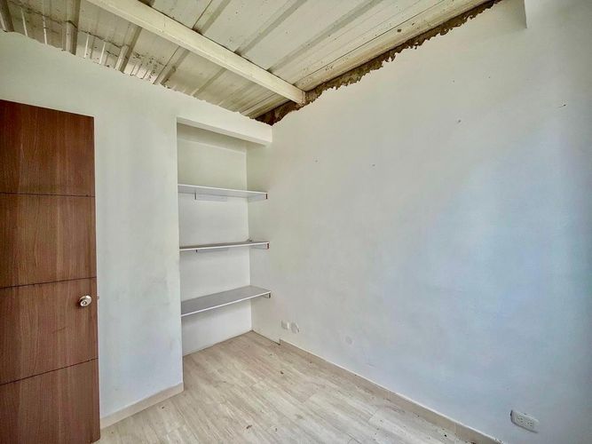 Casa de 3 alcobas en venta en Miraflores, Girardot, 50 m² · foto 6 de 16