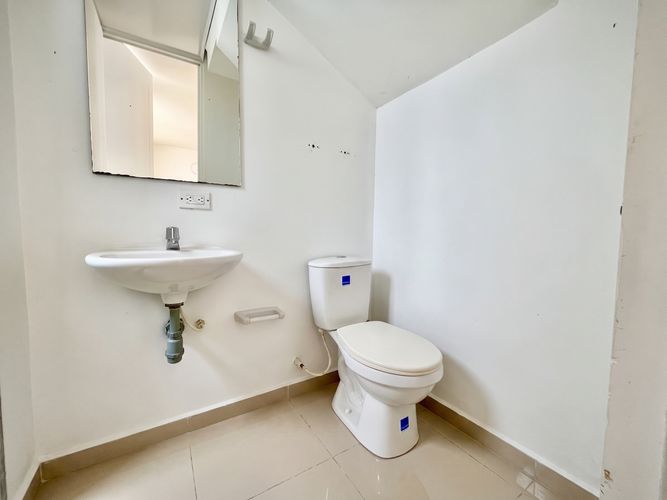 Casa de 3 alcobas en venta en Miraflores, Girardot, 50 m² · foto 13 de 16