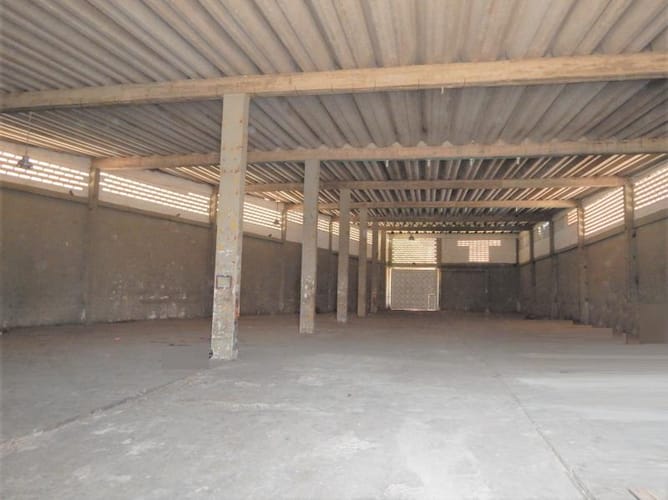 Bodega en arriendo en La Sierrita, Barranquilla, 1100 m² · foto 2 de 4