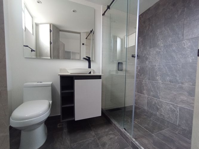 Apartamento de 3 alcobas en arriendo en Calasanz, Medellín, 88 m² · foto 17 de 21