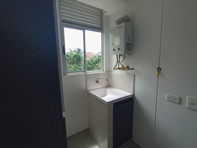 Apartamento de 3 alcobas en arriendo en Calasanz, Medellín, 88 m² · foto 20 de 21