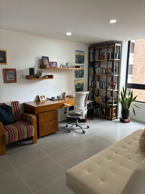 Apartamento de 3 alcobas en venta en Escobero, Envigado, 191 m² · foto 6 de 20
