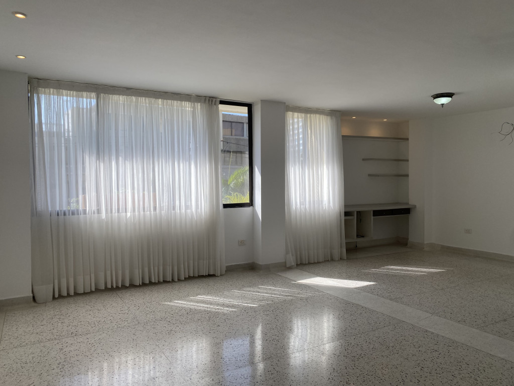 Apartamento en venta en Riomar, Barranquilla · foto 2 de 24