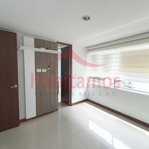 Apartamento de 2 alcobas en arriendo en Loma Del Indio, Medellín, 64 m² · foto 15 de 19