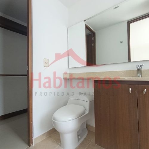 Apartamento de 2 alcobas en arriendo en Loma Del Indio, Medellín, 64 m² · foto 17 de 19