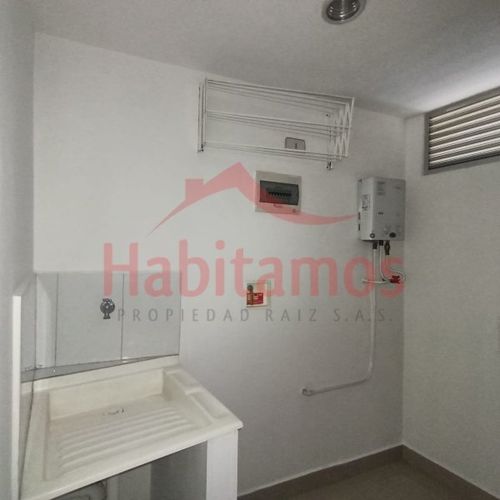 Apartamento de 2 alcobas en arriendo en Loma Del Indio, Medellín, 64 m² · foto 19 de 19