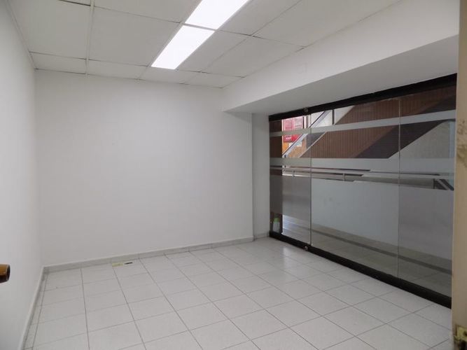 Local en venta en El Prado, Barranquilla, 106 m² · foto 3 de 13