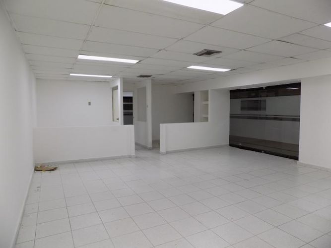 Local en venta en El Prado, Barranquilla, 106 m² · foto 7 de 13