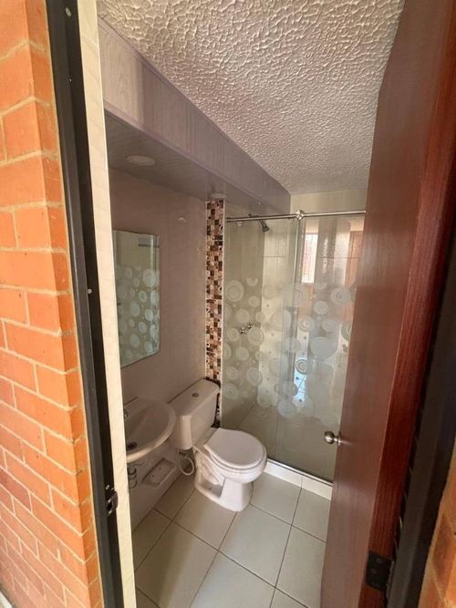 Apartamento de 3 alcobas en arriendo en La Prosperidad, Madrid, 67 m² · foto 23 de 24