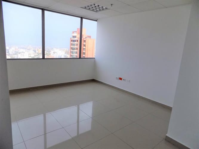 Oficina en arriendo en Altos Del Prado, Barranquilla, 223 m² · foto 11 de 17