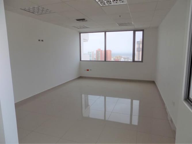 Oficina en arriendo en Altos Del Prado, Barranquilla, 223 m² · foto 13 de 17