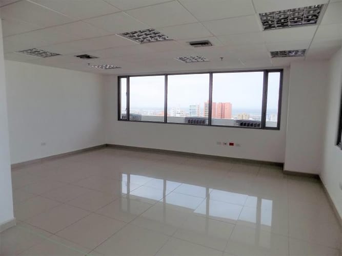 Oficina en arriendo en Altos Del Prado, Barranquilla, 223 m² · foto 16 de 17