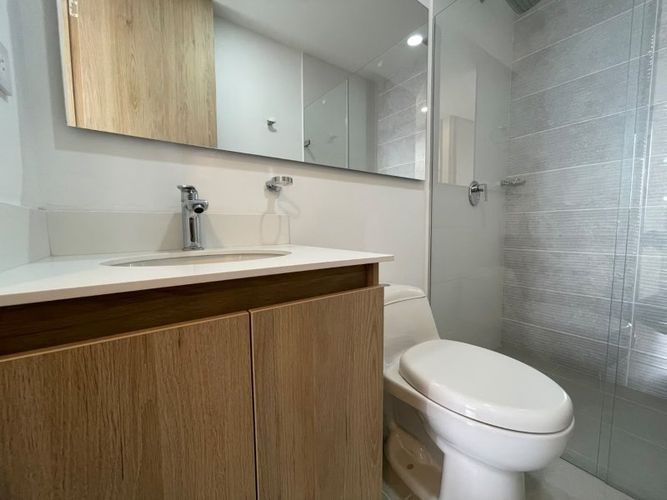 Apartamento de 3 alcobas en arriendo en Loma Del Escobero, Envigado, 88 m² · foto 12 de 14
