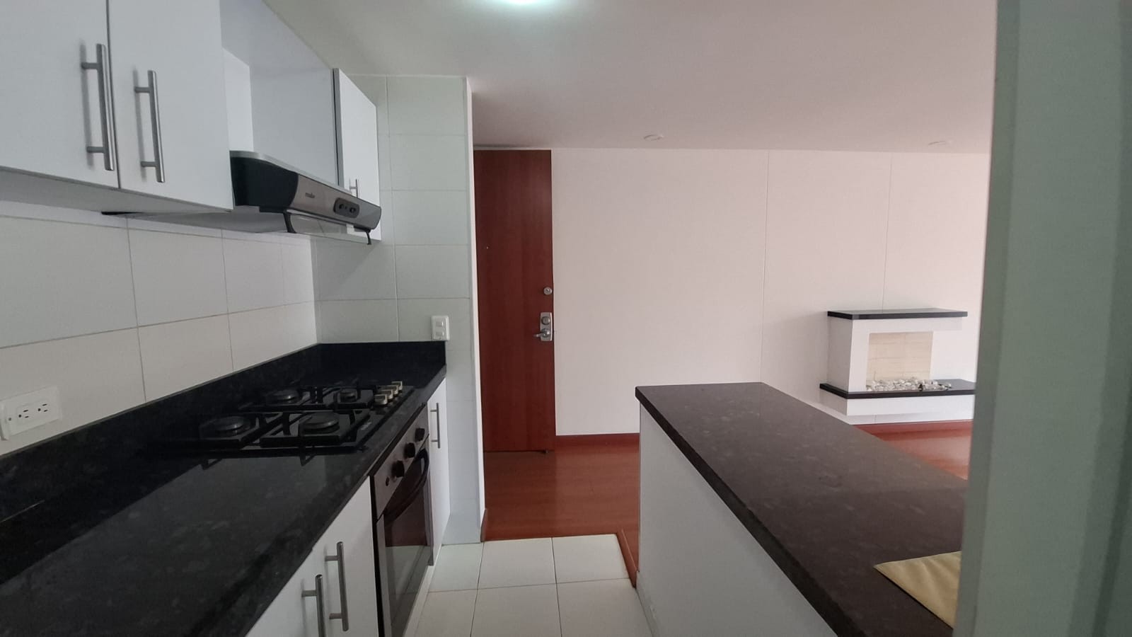 Apartamento en venta en Cedritos, Bogotá · foto 6 de 23