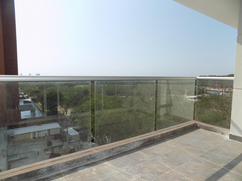 Apartamento en venta en Lagos Del Caujaral, Atlántico · foto 3 de 24