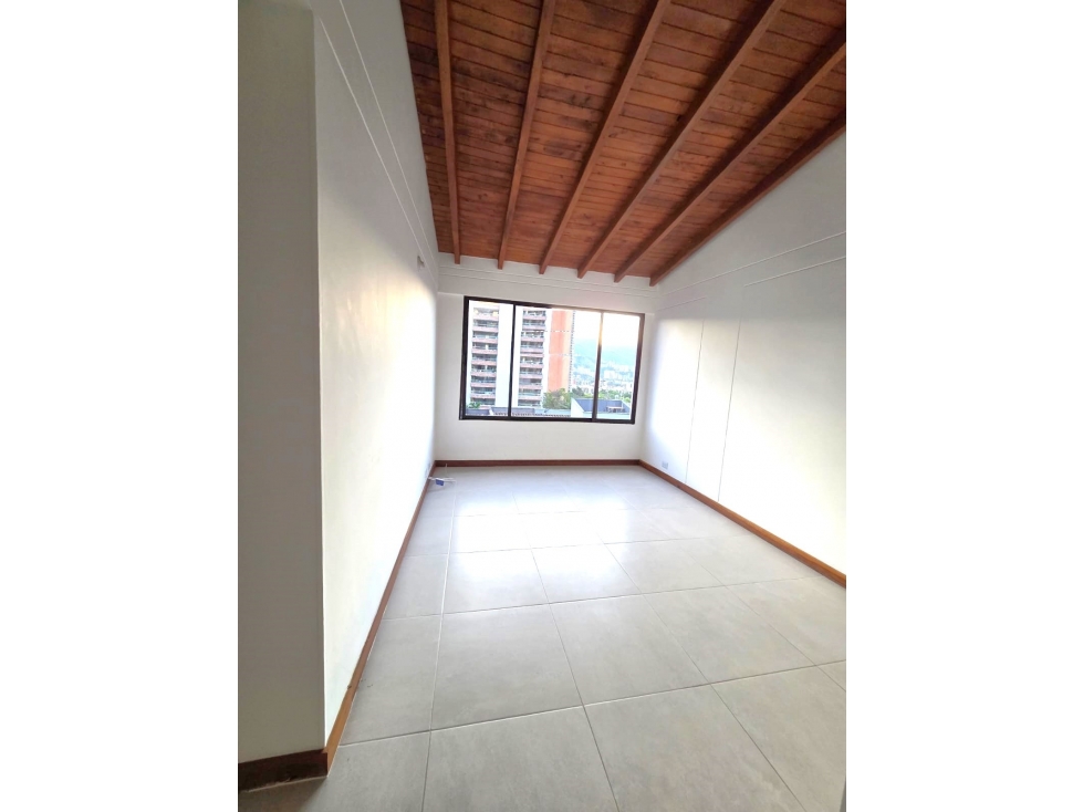 Apartamento en arriendo en La Abadia, Envigado · foto 11 de 13