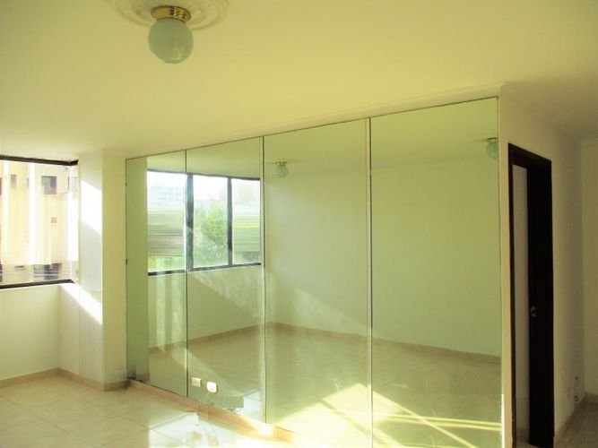 Apartamento de 2 alcobas en venta en Lago Alto, Barranquilla, 80 m² · foto 2 de 8