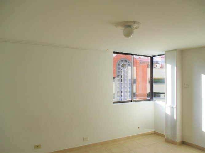Apartamento de 2 alcobas en venta en Lago Alto, Barranquilla, 80 m² · foto 3 de 8