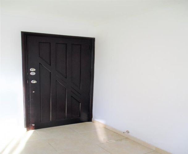 Apartamento de 2 alcobas en venta en Lago Alto, Barranquilla, 80 m² · foto 7 de 8