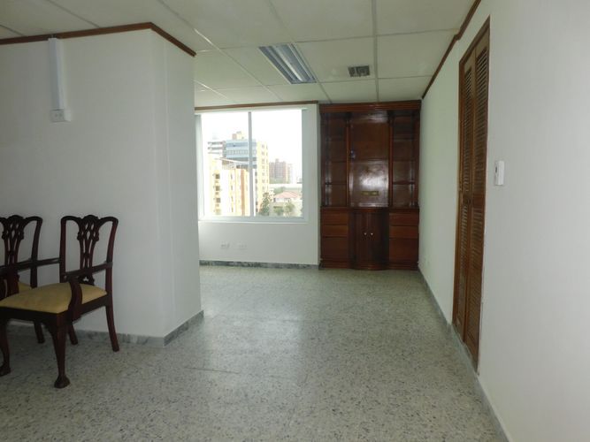 Oficina en arriendo en El Prado, Barranquilla, 57 m² · foto 2 de 14