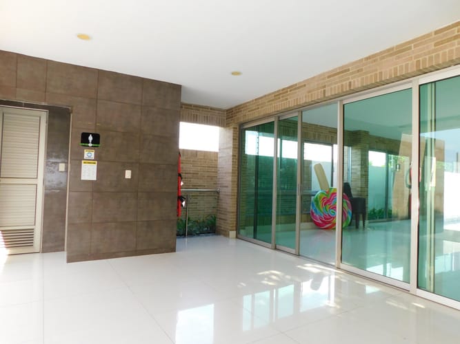 Apartamento de 2 alcobas en venta en Atlántico, 117 m² · foto 23 de 24